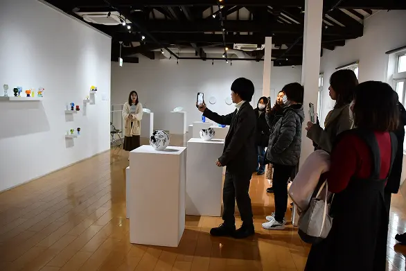 瀬戸市ショート動画セミナーワークの様子